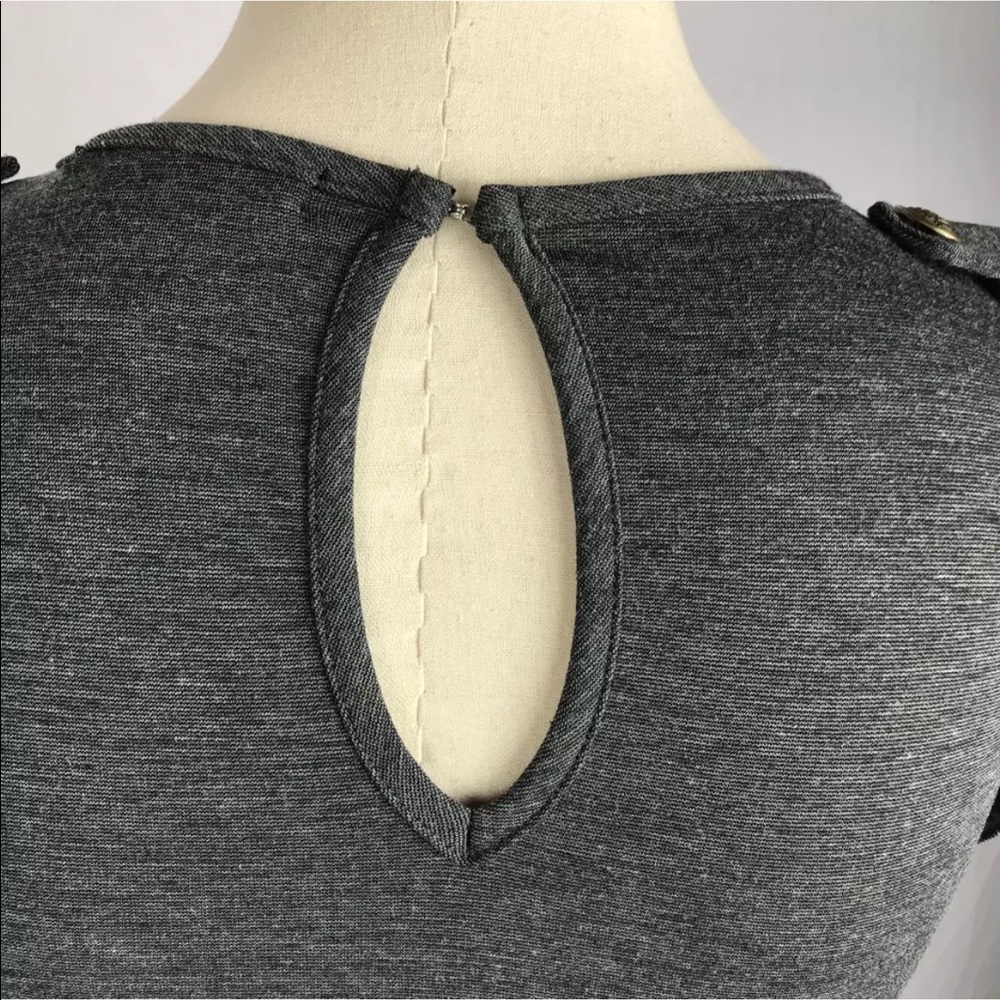 SOLD✨Military Bodycon Dress ✨ Keyhole Back - Picture 7 of 8